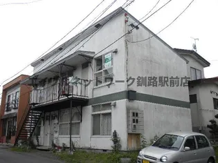 ハイツ堀川【1階】の外観