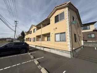 ドミール三輪台【2階】の外観