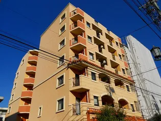 東京都国立市中1【マンション】の外観