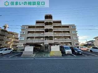 愛知県岡崎市稲熊町字8【マンション】の外観
