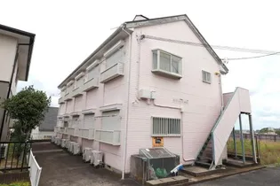 アップルシティー郡本【2階】の外観