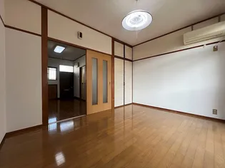 クリスタルコーポの画像