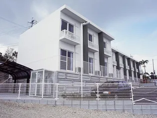 沖縄県宜野湾市長田1【マンション】の外観