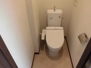 ファンロジュマンII【1階】の内装