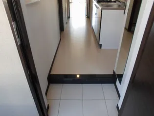 ファンロジュマンII【1階】の玄関