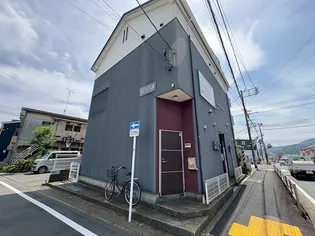 神奈川県伊勢原市伊勢原3【アパート】の外観