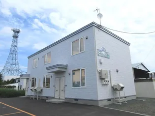 ローヤルハイムとん田西の外観