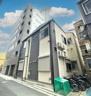 インフィニティ根岸【2階】の外観