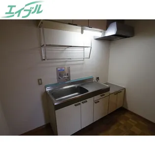 ロイヤルハイツI【2階】のキッチン