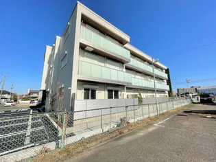 エクラシエの画像