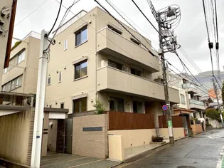 東京都渋谷区代々木2【アパート】の外観