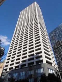 東京都新宿区西新宿6【マンション】の外観