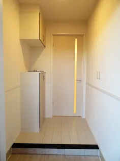 ゼファー・フィール【1階】の玄関