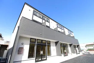 Wisteria泉【2階】の外観