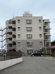 グラン・ドムール南仙台【3階】の外観