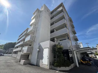 パ-クヒルズ天水【2階】の外観