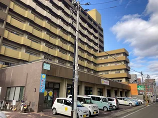 サンファスト福島【8階】の外観