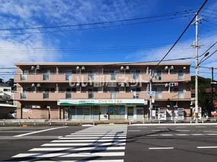 リバーサイド樫の木の画像