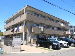 プラムスクエア【1階】の外観