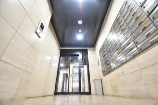 広島県広島市中区舟入本町【マンション】の外観