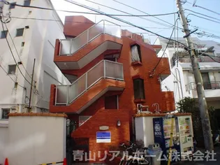 メゾン・ド・原宿【2階】の外観