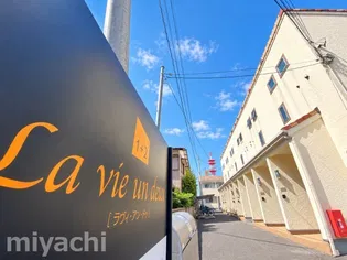 徳島県徳島市南島田町2【アパート】の外観