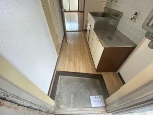 古閑ハイツ【1階】の玄関