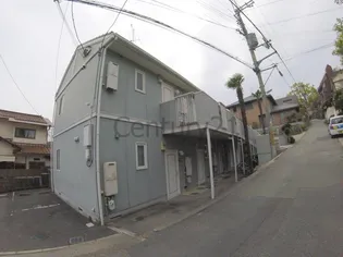 プチシャンブルみのお【2階】の外観