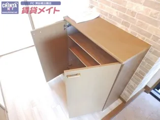 御殿場レジデンスII【1階】の内装