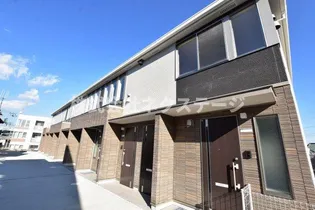 エルアージュ【2階】の外観