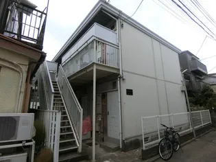 ユースピア【1階】の外観