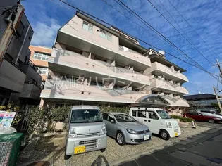 ツインフォーラムイースト【3階】の外観