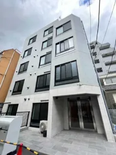 東京都新宿区西新宿4【マンション】の外観