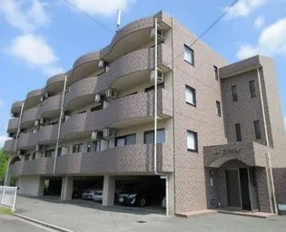 メゾン ラーバンの画像