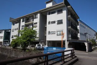 マンション飛騨の画像