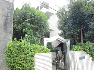 ウィング百合ヶ丘【1階】の外観