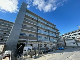 大阪府吹田市岸部中3【マンション】の外観