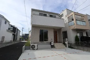 神奈川県藤沢市片瀬5【一戸建】の外観