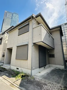 東京都港区六本木7【一戸建】の外観