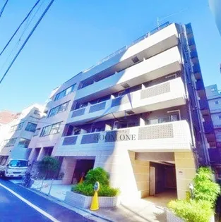 ラグジュアリーアパートメント本郷【3階】の外観