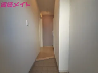 エルディケイ I【1階】の玄関