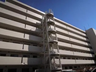 東京都品川区小山5【マンション】の外観