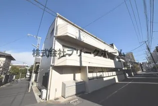 東京都小金井市本町6【マンション】の外観