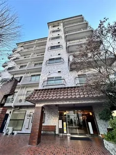 東京都港区三田2【マンション】の外観