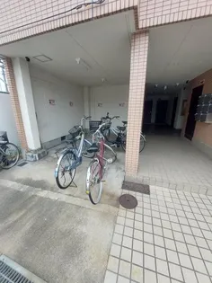 ビッグリバー中宮【2階】の地図