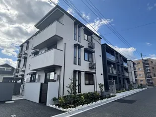 サンコートHIKARI【2階】の外観