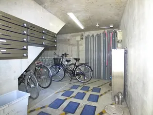 ヒルバレー新八柱【1階】の地図