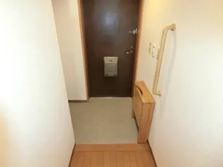 アメニティコート芦屋春日【6階】の玄関
