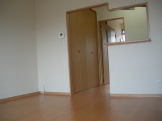 静岡県駿東郡長泉町下土狩【アパート】の外観