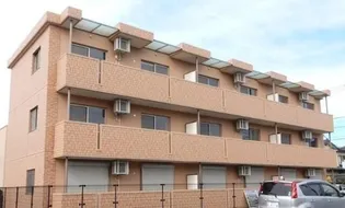 ラ ボヌールの画像